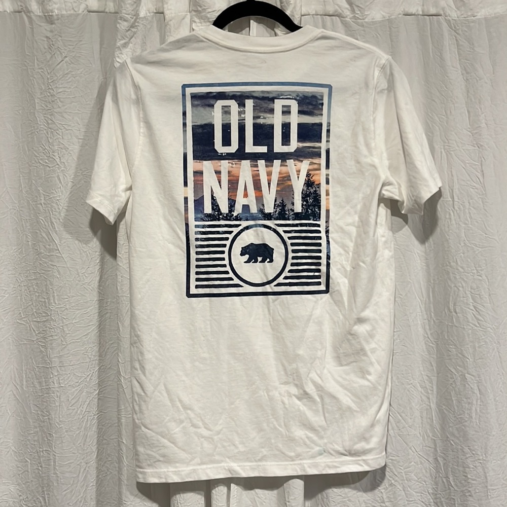 Graphic tee - Picture 2 of 2